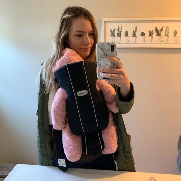 Meet your Posher, Kristen - Picture 1 of 1